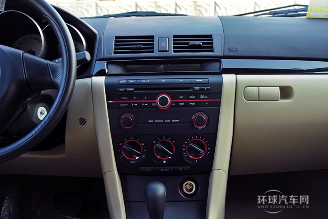 2012款 1.6L 自動經典特惠型