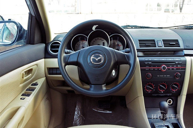 2012款 1.6L 自動經典特惠型