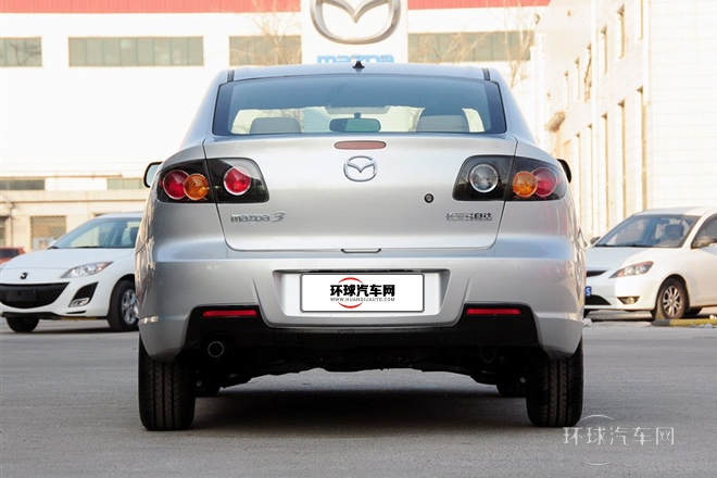 2012款 1.6L 自動(dòng)經(jīng)典特惠型