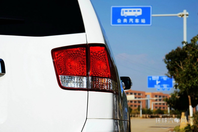 2015款 3.8L 豪華版 國IV