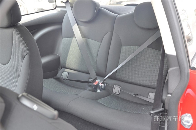 2013款 1.6L ONE 限量**款