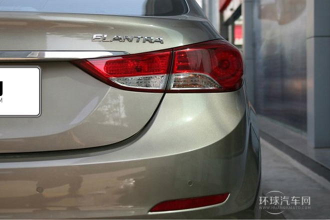 2013款 1.6L 自動尊貴型