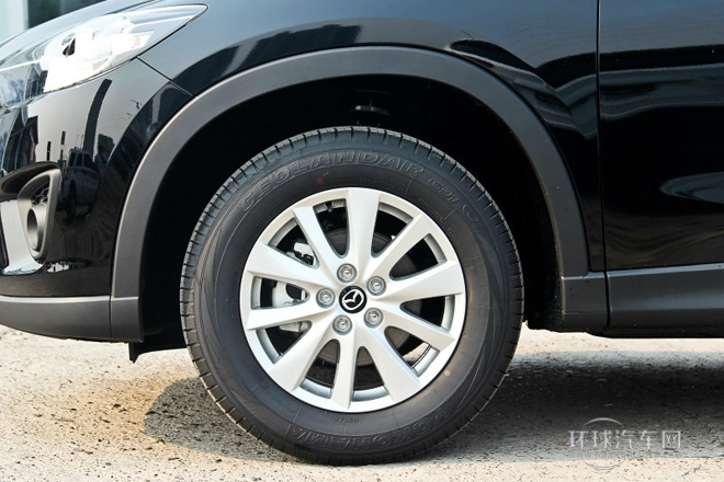 2013款 2.0L 手動兩驅舒適型