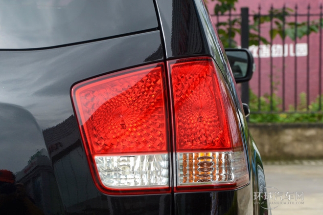 2015款 3.8L 豪華版 國V