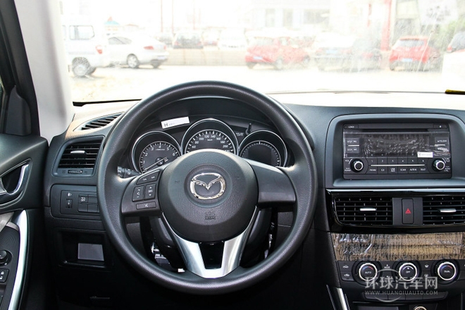 2013款 2.0L 手動兩驅(qū)舒適型