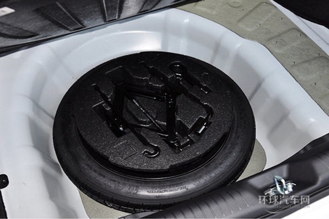 2012款 1.6L 手動時尚型