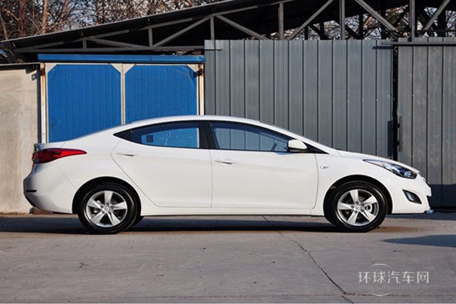 2012款 1.6L 手動時尚型