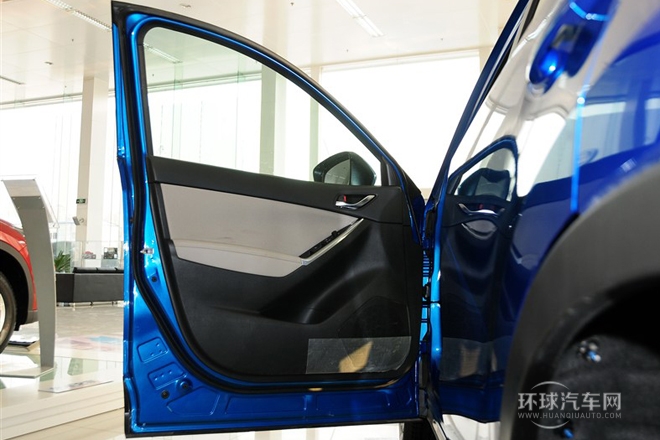 2013款 2.0L 自動(dòng)兩驅(qū)舒適型