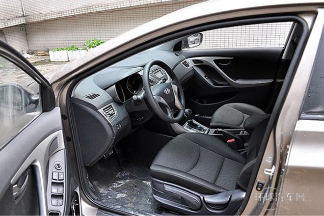 2012款 1.6L 自動時尚型