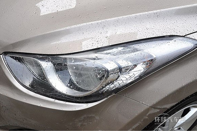 2012款 1.6L 自動時尚型