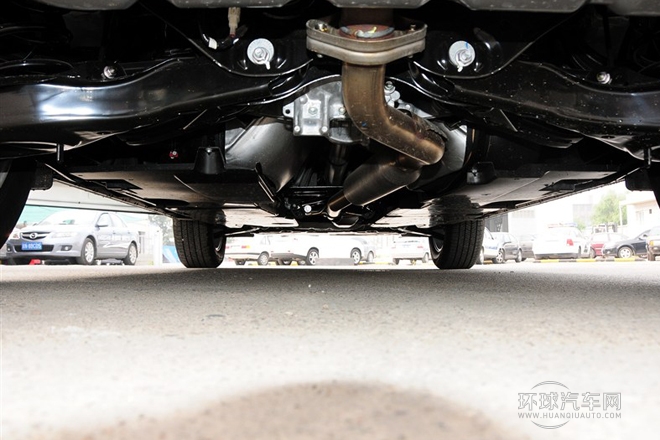 2013款 2.0L 自動四驅精英型