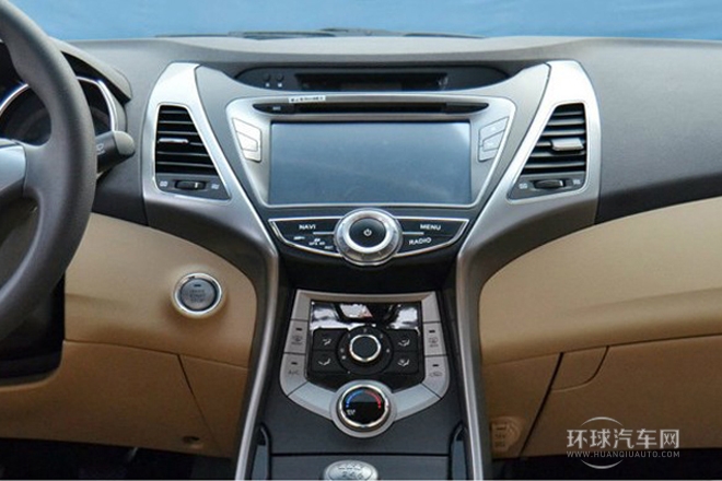 2012款 1.6L 手動領先型