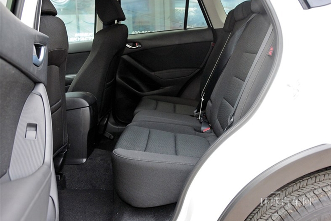 2013款 2.0L 自動四驅(qū)精英型