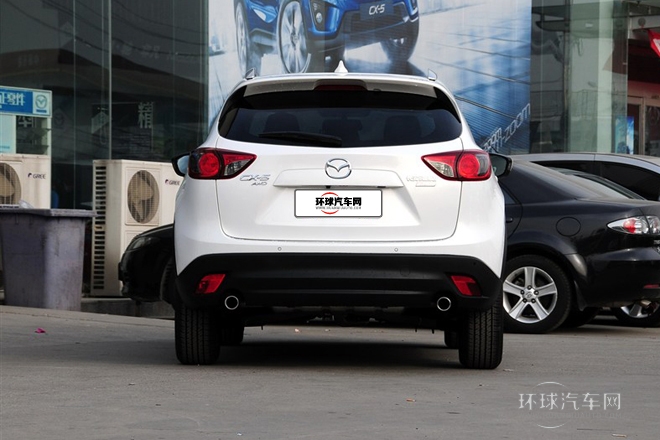 2013款 2.5L 自動四驅(qū)豪華型