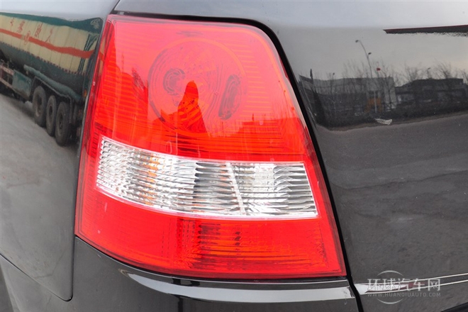 2014款 2.0L 豪華型