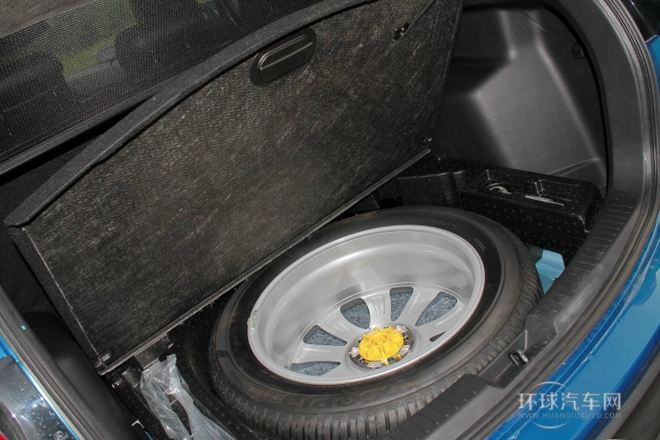 2013款 2.5L 自動四驅旗艦型