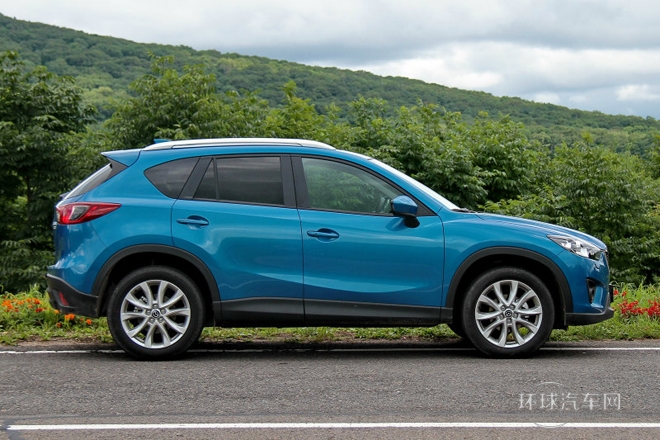 2013款 2.5L 自動四驅旗艦型