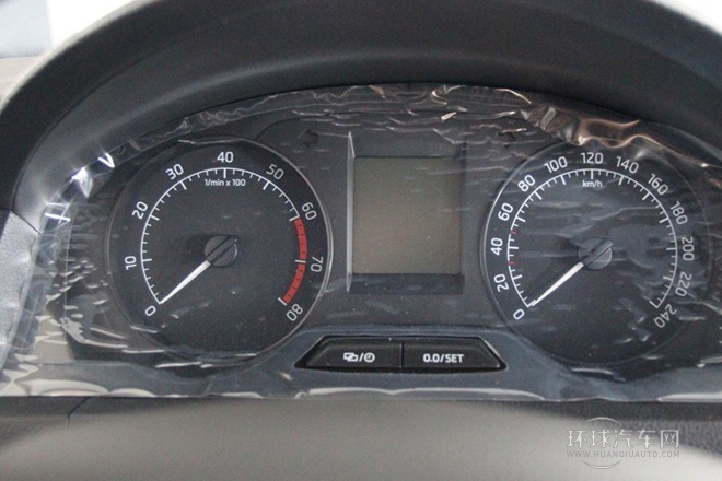 2013款 1.4L 手動樂選型