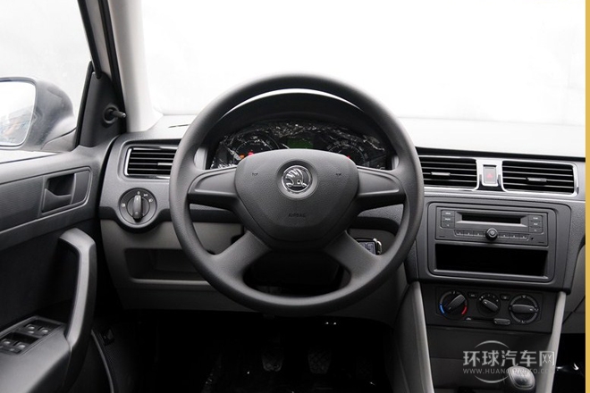 2013款 1.4L 手動樂選型