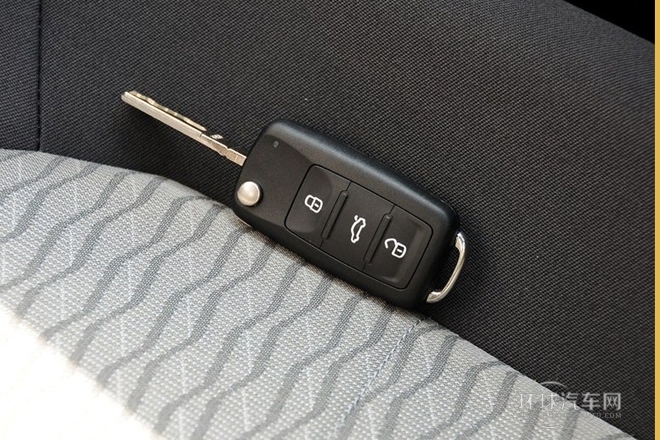 2013款 1.4L 手動智選型