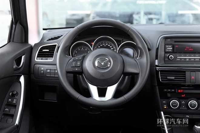 2014款 2.0L 自動兩驅(qū)都市型