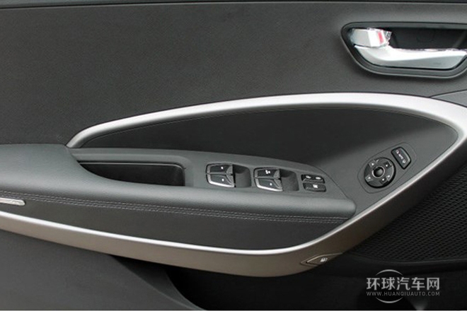 2013款 2.4L 手動(dòng)兩驅(qū)舒適型