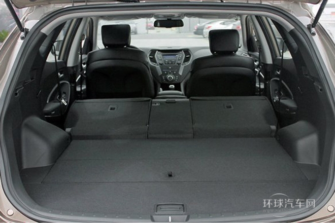 2013款 2.4L 手動兩驅舒適型