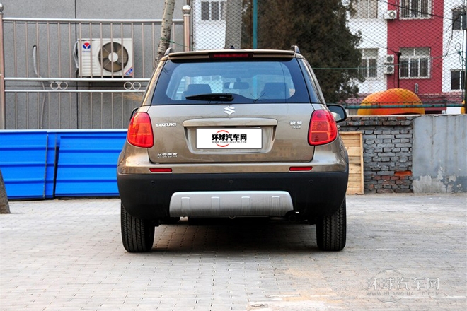 2012款 銳騎 1.6L 手動(dòng)運(yùn)動(dòng)型