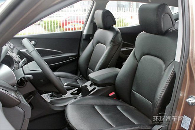 2013款 2.4L 手動(dòng)兩驅(qū)舒適型