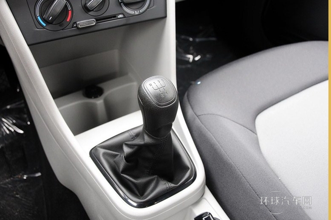 2013款 1.6L 手動樂選型