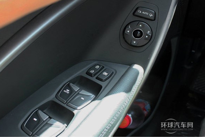 2013款 2.4L 自動兩驅舒適型