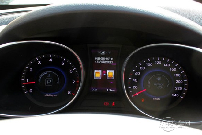 2013款 2.4L 自動兩驅舒適型