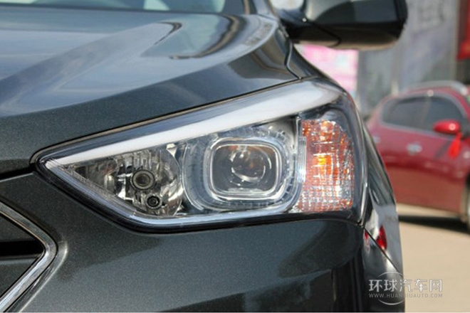 2013款 2.4L 自動兩驅舒適型