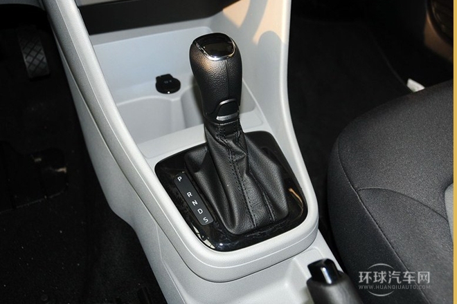 2013款 1.6L 自動(dòng)樂選型