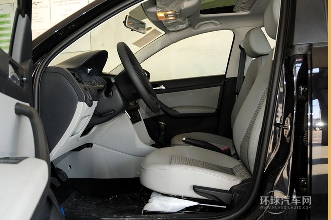 2013款 1.6L 手動智選型