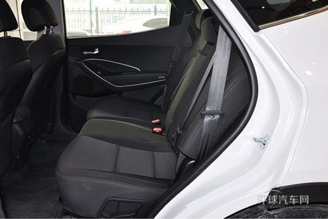 2013款 2.4L 自動四驅舒適型