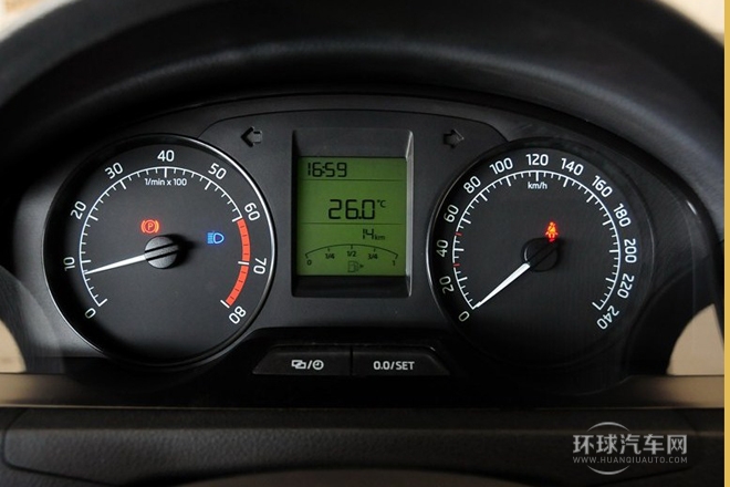 2013款 1.6L 手動智選型