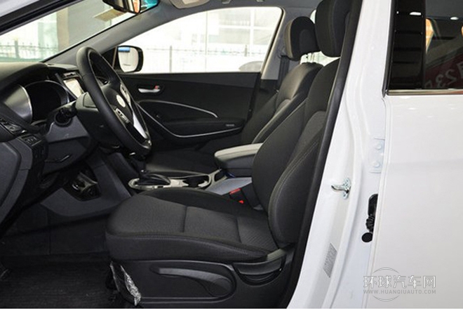 2013款 2.4L 自動四驅(qū)舒適型
