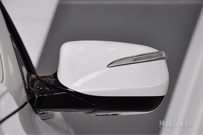 2013款 2.4L 自動四驅(qū)舒適型