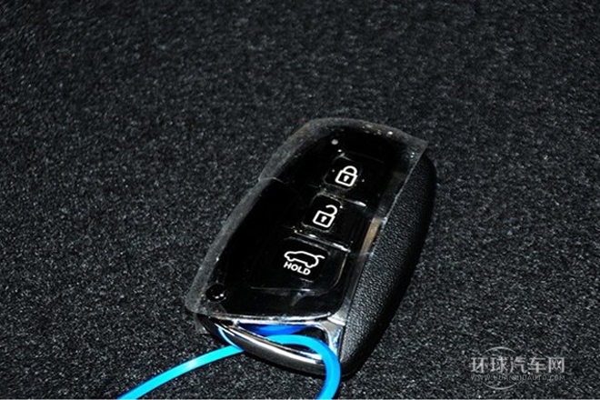 2013款 2.4L 自動兩驅(qū)智能型