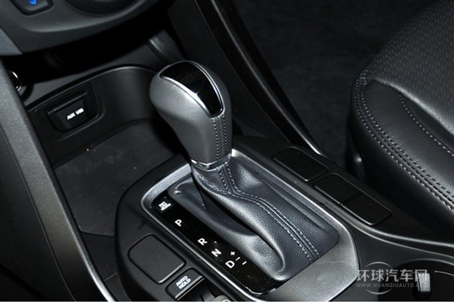 2013款 2.4L 自動兩驅(qū)智能型