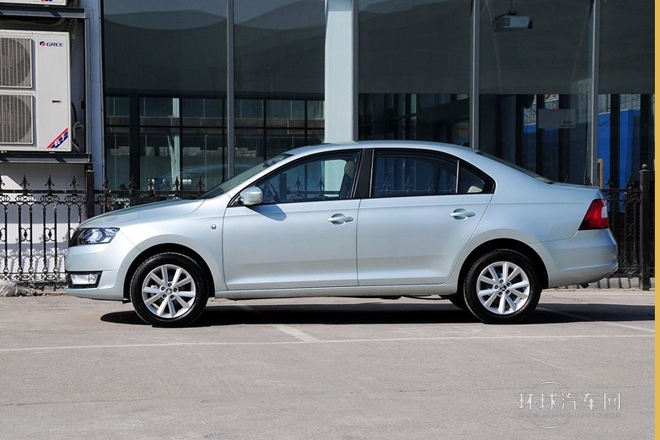 2013款 1.6L 自動(dòng)優(yōu)選型