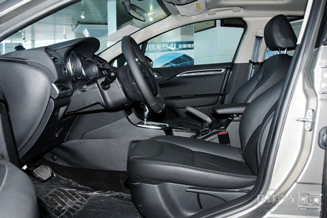 2013款 1.8L 自動勁智版