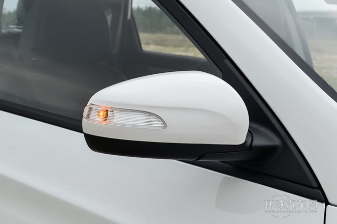 2014款 1.5L 手動(dòng)旗艦型