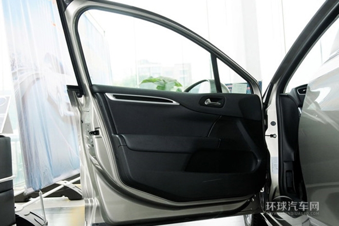 2013款 1.8L 手動勁智版