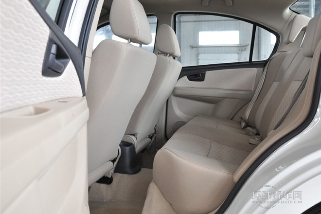 2012款 1.6L 自動實用型