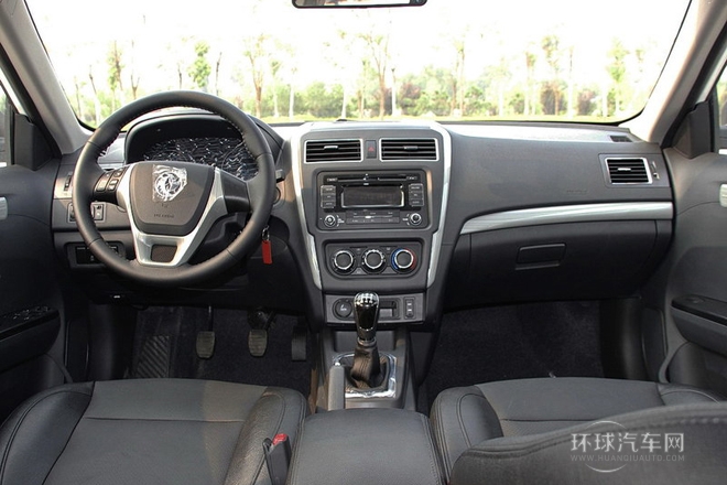 2014款 1.5L 手動尊享型