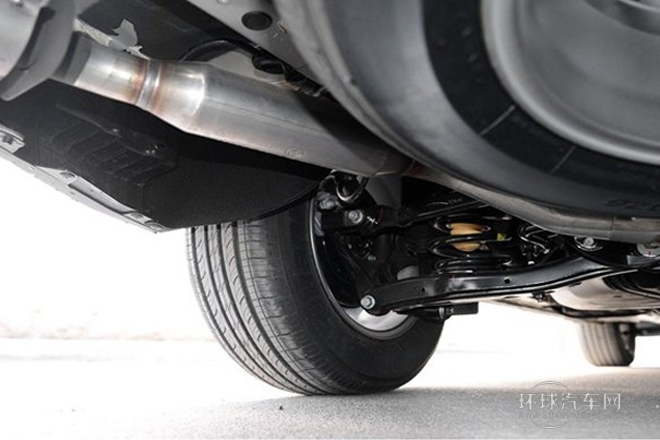 2013款 2.0T 自動兩驅(qū)時尚型