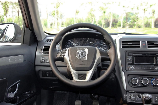 2014款 1.5L 手動尊享型