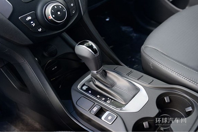 2013款 2.0T 自動兩驅時尚型